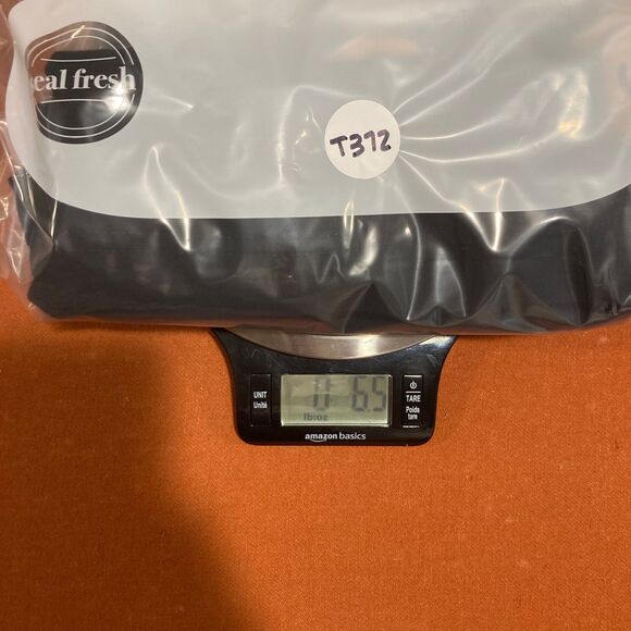 Marvel Teeturtle-I Am Groot Front Print T-Shirt Sz Large Black Disney Vacation - Picture 7 of 7